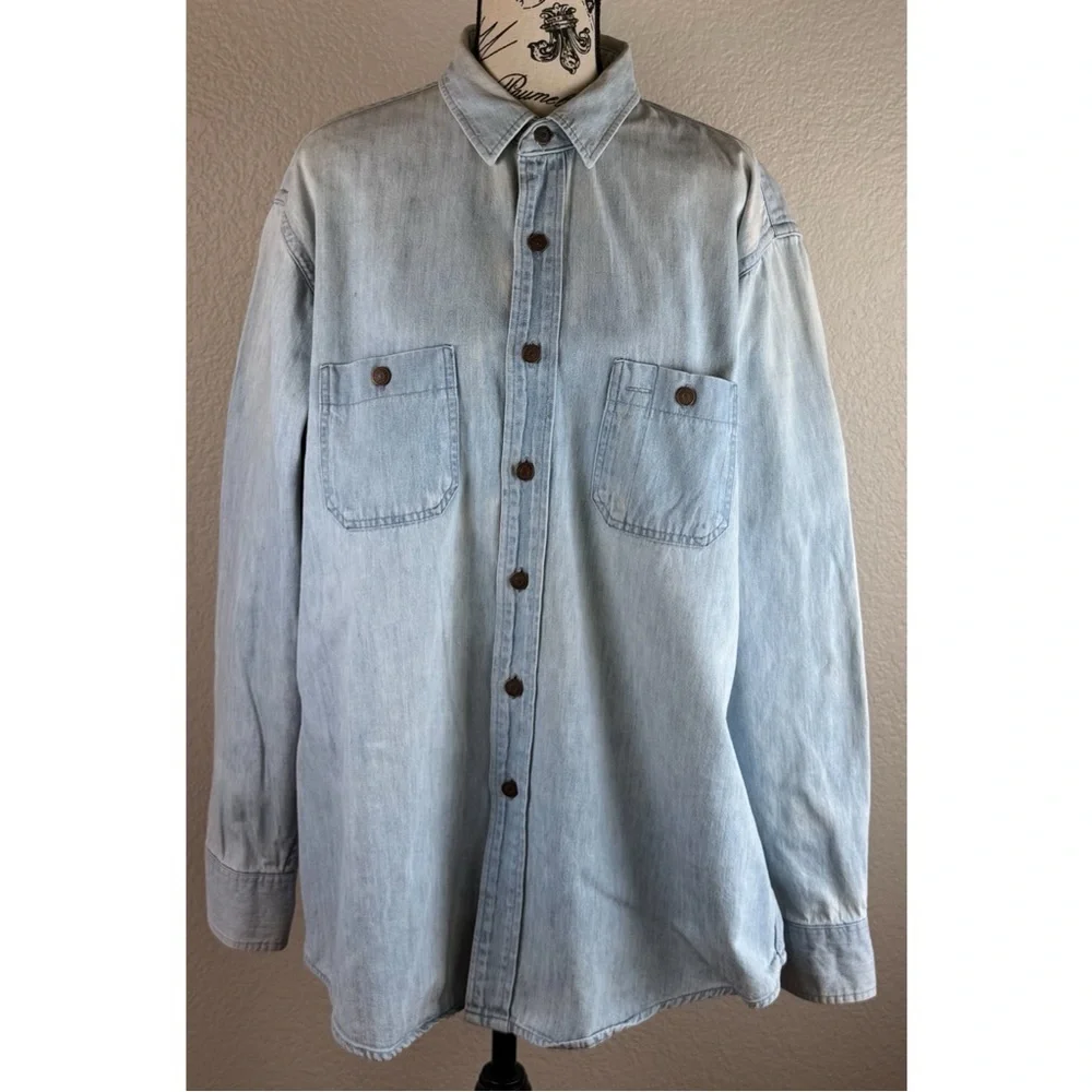 J Crew Vintage ‘Outfitters’ 80s 90s Men’s Chambray Button Down Shirt, size XL